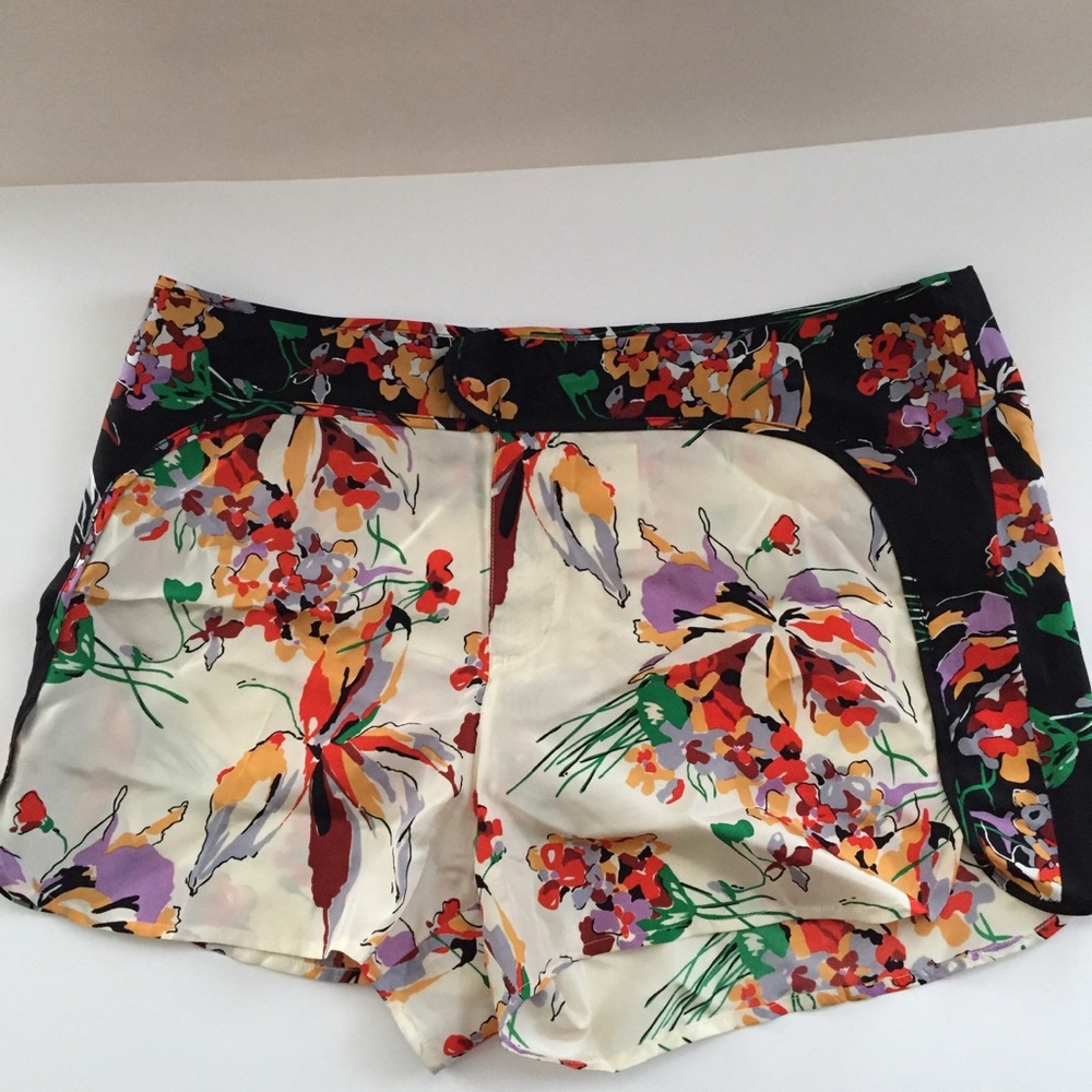 NWT Derek Lam silk Crosby floral shorts sz 10